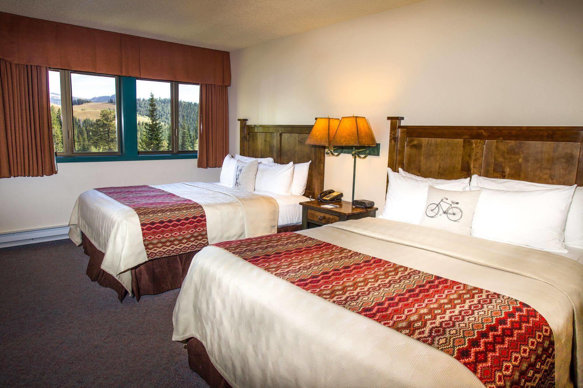 Teewinot Lodge By Grand Targhee Resort Alta Ngoại thất bức ảnh